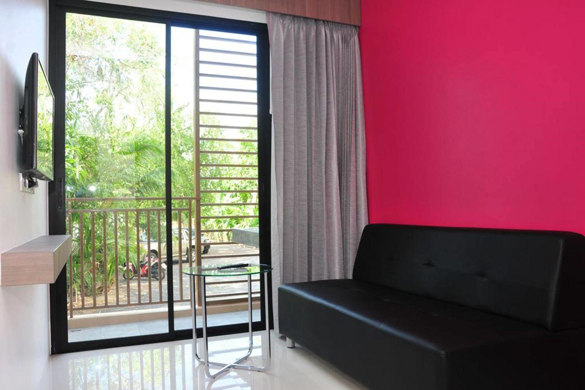 Dusit Naka Place Phuket Exterior foto