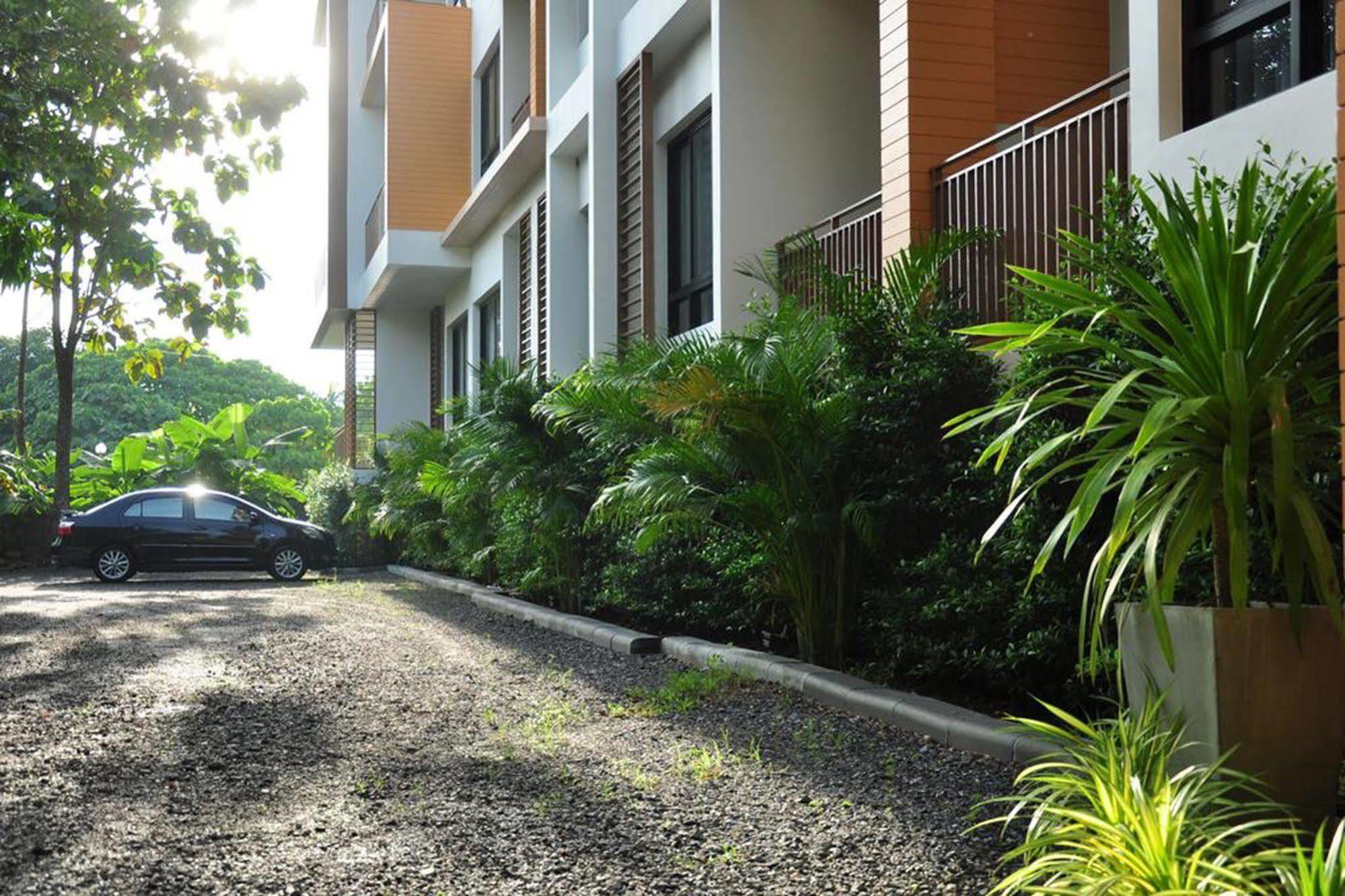 Dusit Naka Place Phuket Exterior foto